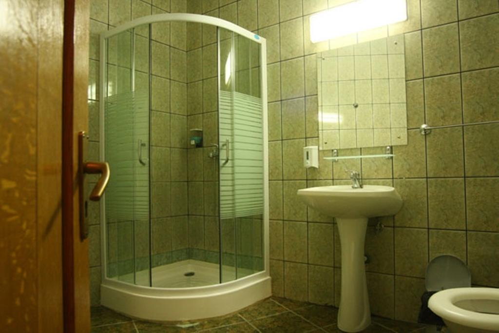 Hostel Sport Craiova Quarto foto