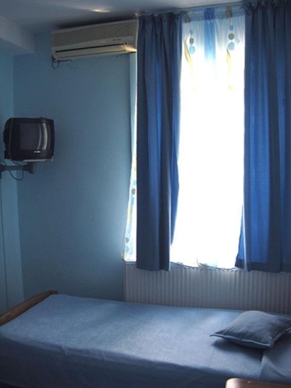 Hostel Sport Craiova Quarto foto